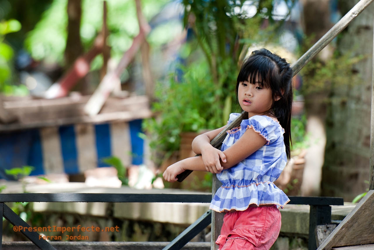 Niña de Luang Prabang Niña de Luang Prabang